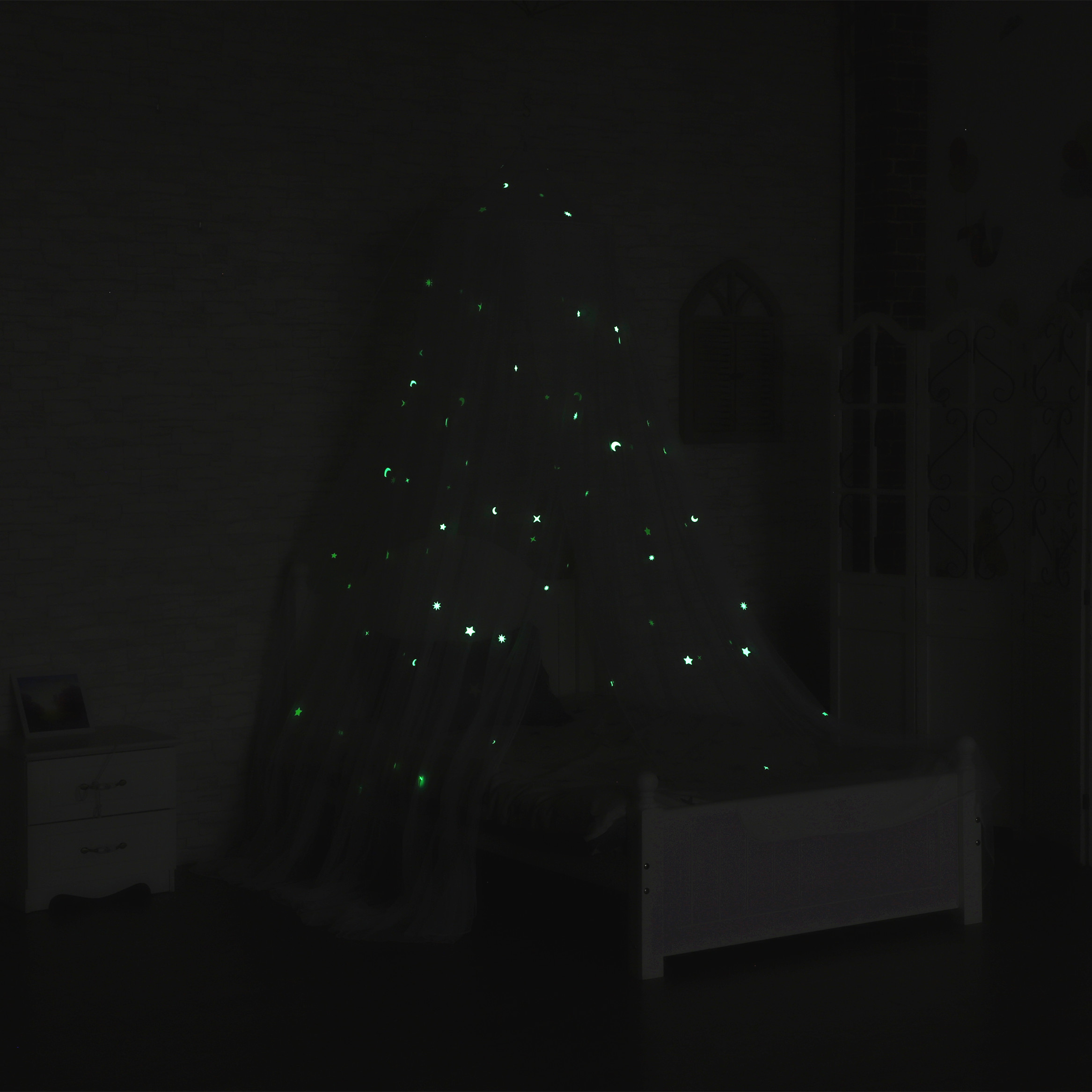 Hot Sales White Glowing Stars Moons Galaxy hängende Moskito-Bettnetze für Kinder