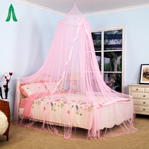 Indoor Outdoor Camping Schlafzimmer King Size Bett Rosa Farbe Moskitonetz